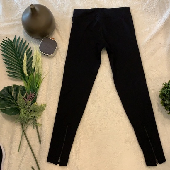 Track & Field Leggings - Picture 6 of 9